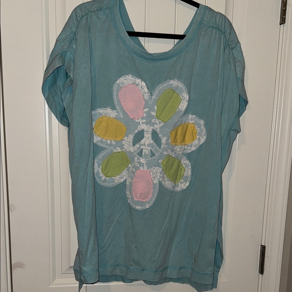 Easel Light Blue Casual T-Shirt